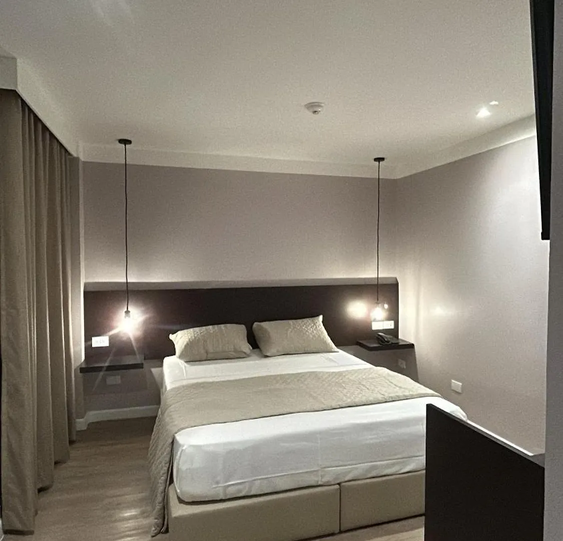Hotel Grand Galaxie Caracas 3*,