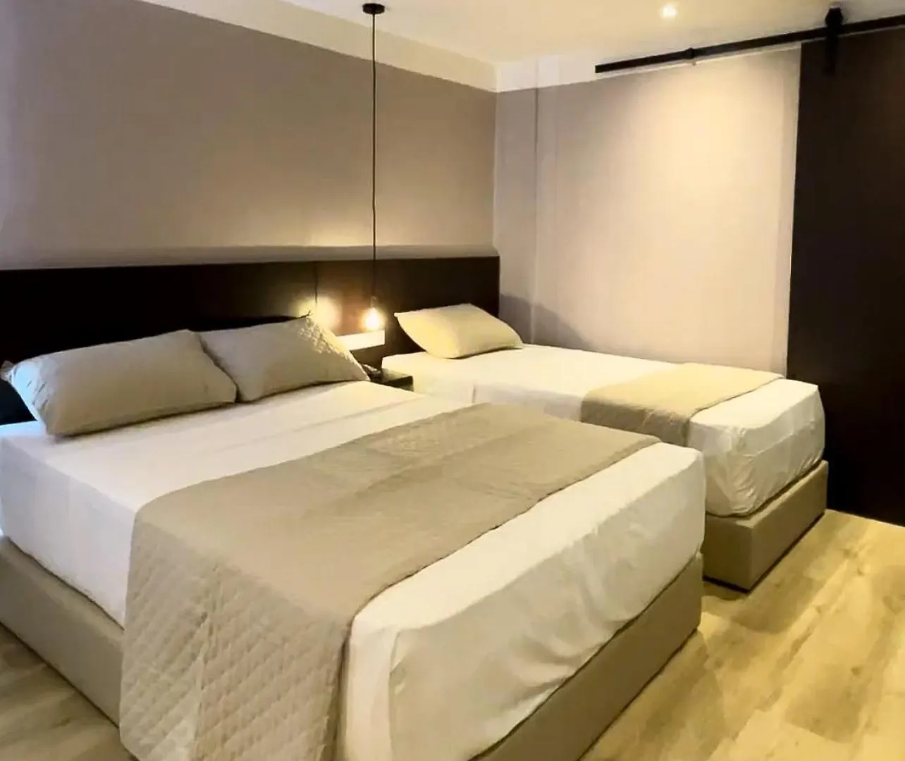 Hotel Grand Galaxie Caracas